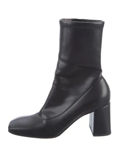 Pre-owned Gianvito Rossi Leather Boots In Black