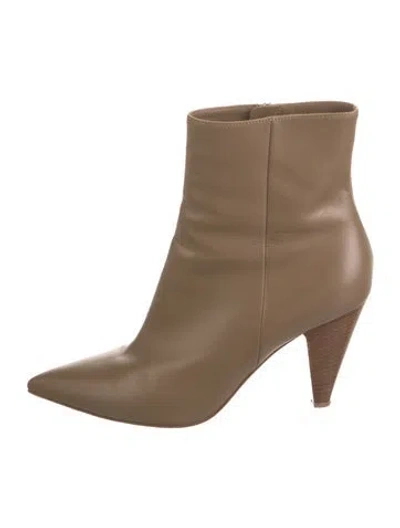 Pre-owned Gianvito Rossi Leather Boots In Neutral