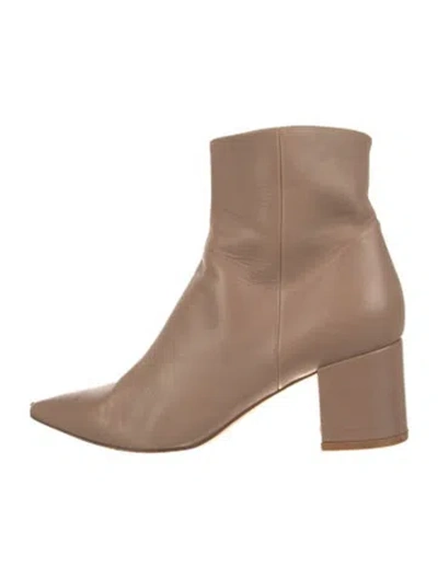 Pre-owned Gianvito Rossi Leather Boots In Neutral