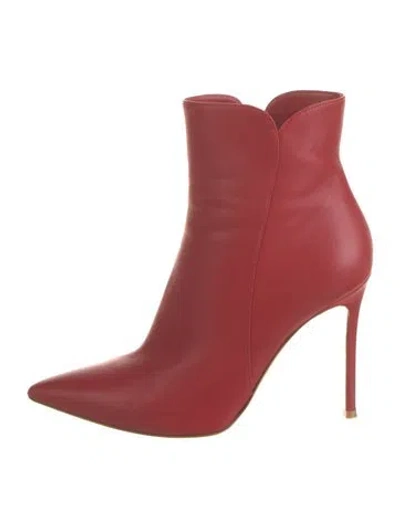 Pre-owned Gianvito Rossi Leather Boots In Red