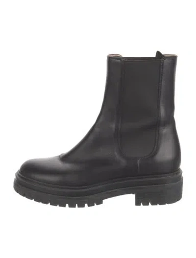Pre-owned Gianvito Rossi Leather Chelsea Boots In Black