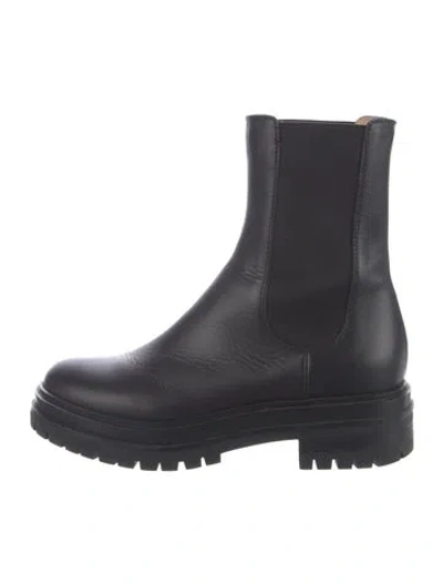 Pre-owned Gianvito Rossi Leather Chelsea Boots In Black