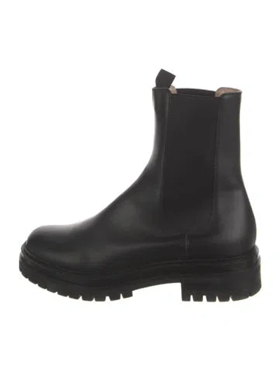 Pre-owned Gianvito Rossi Leather Chelsea Boots In Black