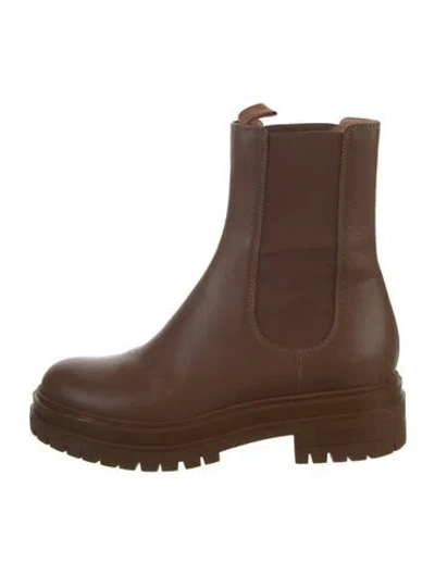 Pre-owned Gianvito Rossi Leather Chelsea Boots In Brown