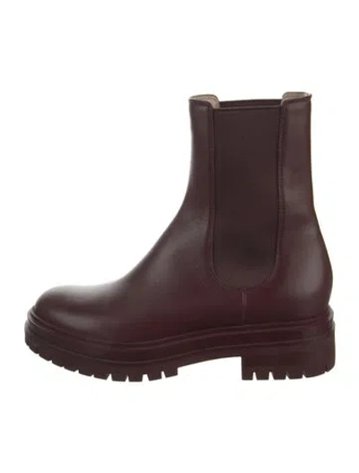 Pre-owned Gianvito Rossi Leather Chelsea Boots In Burgundy