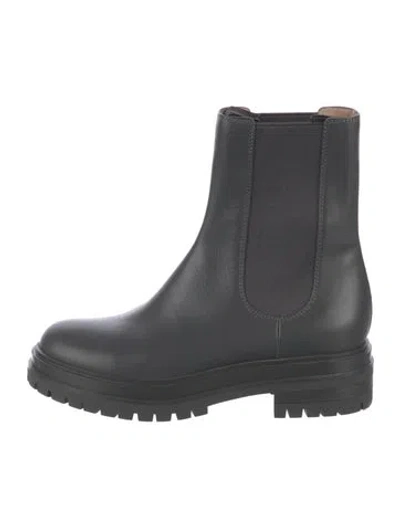 Pre-owned Gianvito Rossi Leather Chelsea Boots In Gray