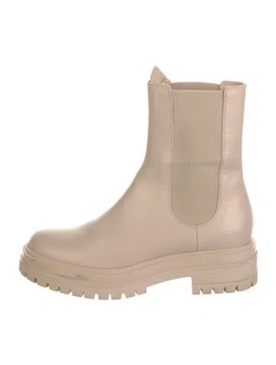 Pre-owned Gianvito Rossi Leather Chelsea Boots In Neutral