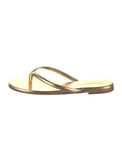 Pre-owned Gianvito Rossi Leather Flip Flops In Gold