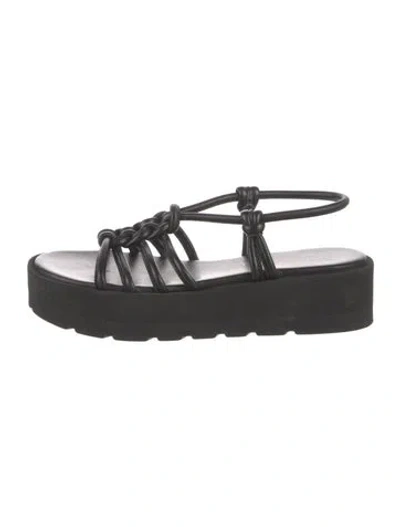 Pre-owned Gianvito Rossi Leather Gladiator Sandals In Black