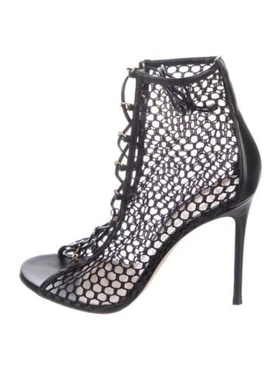 Pre-owned Gianvito Rossi Leather Gladiator Sandals In Black