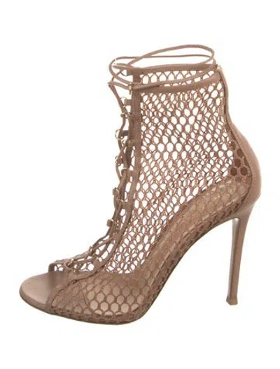 Pre-owned Gianvito Rossi Leather Lace Pattern Boots In Neutral
