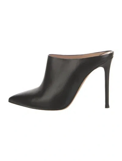 Pre-owned Gianvito Rossi Leather Mules In Black