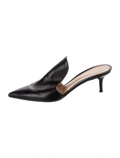 Pre-owned Gianvito Rossi Leather Mules In Black