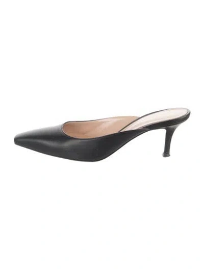 Pre-owned Gianvito Rossi Leather Mules In Black