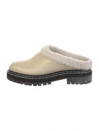 Pre-owned Gianvito Rossi Leather Mules In Neutral
