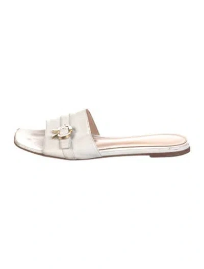 Pre-owned Gianvito Rossi Leather Mules In Neutrals