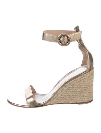 Pre-owned Gianvito Rossi Leather Sandals