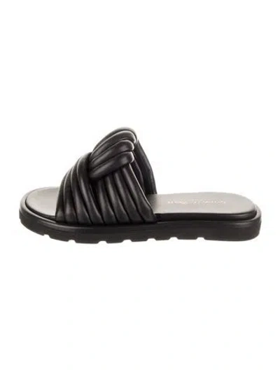 Pre-owned Gianvito Rossi Leather Slides In Black