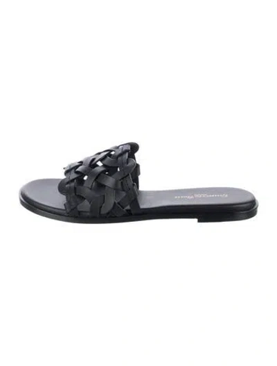 Pre-owned Gianvito Rossi Leather Slides In Black