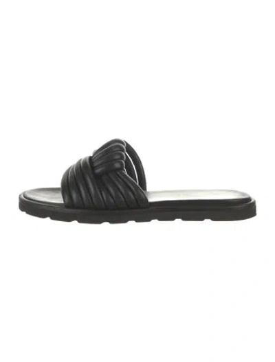 Pre-owned Gianvito Rossi Leather Slides In Black