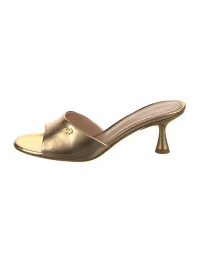 Pre-owned Gianvito Rossi Leather Slides In Gold