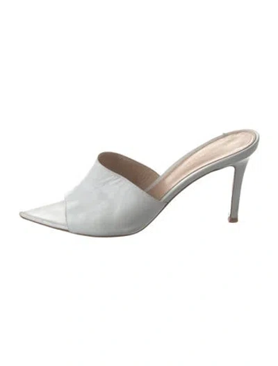 Pre-owned Gianvito Rossi Leather Slides In White