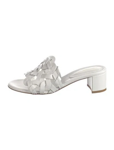 Pre-owned Gianvito Rossi Leather Slides In White