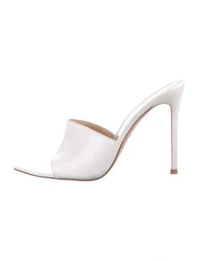 Pre-owned Gianvito Rossi Leather Slides In White
