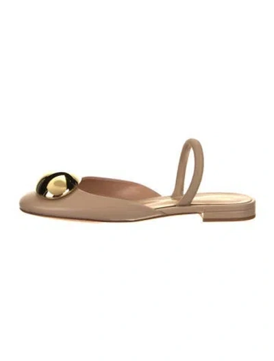 Pre-owned Gianvito Rossi Leather Slingback Flats In Neutral
