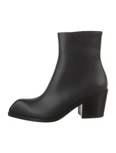 Pre-owned Gianvito Rossi Leather Sock Boots In Black