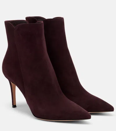 Gianvito Rossi Levy Suede Ankle Boots In Purple