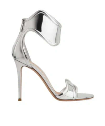 Gianvito Rossi Lucrezia 100mm Mirrored-leather Sandals In Silver