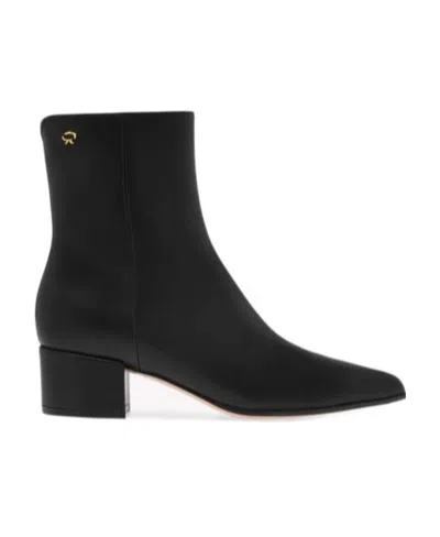 Gianvito Rossi Lyell 45 Ankle Boots In Black