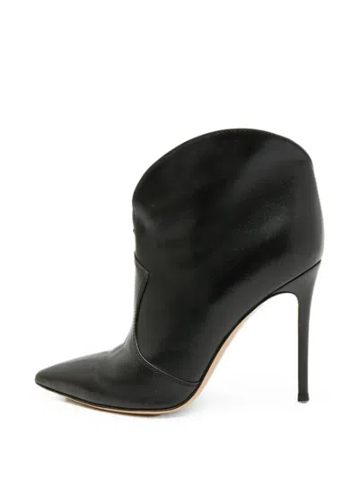 Pre-owned Gianvito Rossi Mable Pointed-toe Ankle Boots In Black