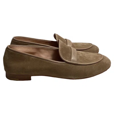 Gianvito Rossi Maxime Logo Loafers In Brown Suede
