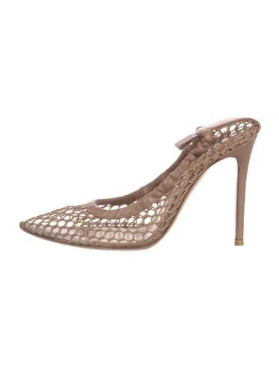 Pre-owned Gianvito Rossi Mesh Mules In Neutral