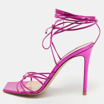 Pre-owned Gianvito Rossi Metallic Pink Leather Sylvie Sandals Size 41