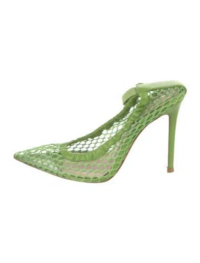 Pre-owned Gianvito Rossi Mules In Green