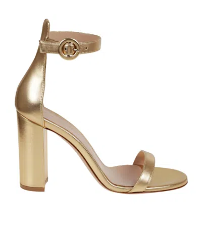 Gianvito Rossi Open-toed High-heeled Sandals In Nude