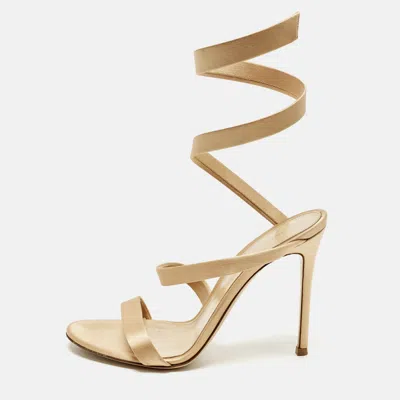 Pre-owned Gianvito Rossi Opera Size 39.5 Beige Satin Ankle Strap Sandals