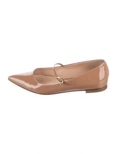Pre-owned Gianvito Rossi Patent Leather Ballet Flats In Neutral