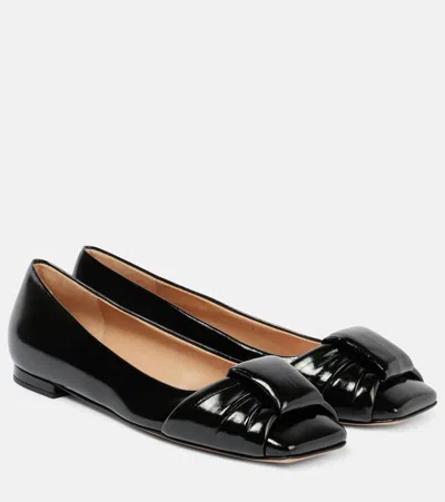 Gianvito Rossi Ballerinas Aus Lackleder In Black