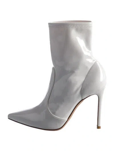 Pre-owned Gianvito Rossi Patent Leather Boots In White