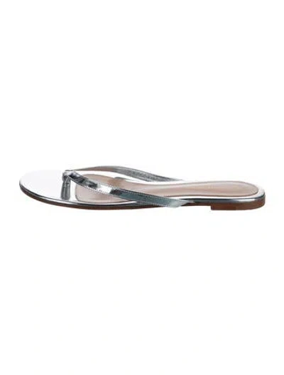 Pre-owned Gianvito Rossi Patent Leather Flip Flops In Silver