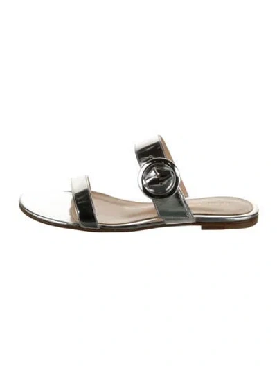Pre-owned Gianvito Rossi Patent Leather Slides In Silver