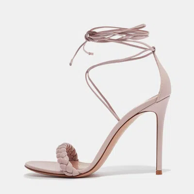 Pre-owned Gianvito Rossi Pink Braided Leather Leomi Sandals Size 39.5