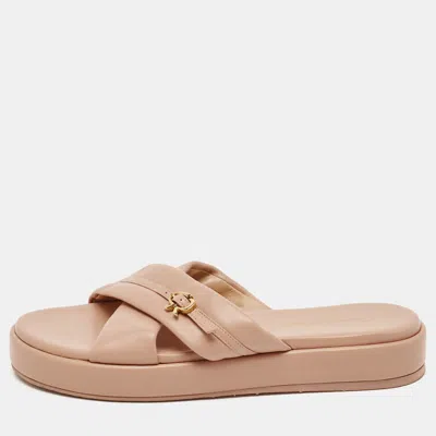 Pre-owned Gianvito Rossi Pink Leather Alima Criss Cross Flat Slides Size 38 In Beige