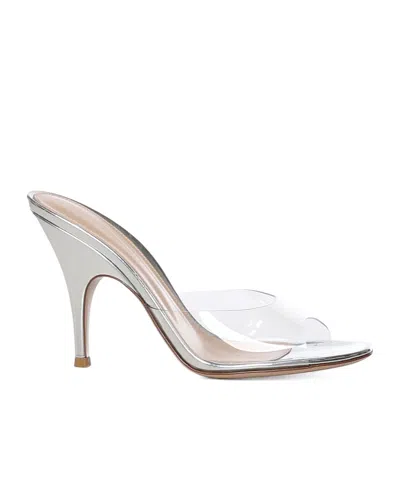 GIANVITO ROSSI GIANVITO ROSSI ROUND OPEN TOE SANDALS