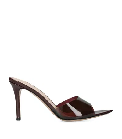 Gianvito Rossi Plexi Elle Mules 85 In Burgundy