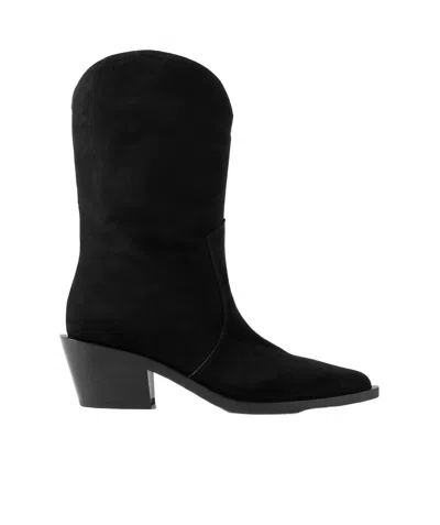 Gianvito Rossi Pointed Ankle Boots In Black